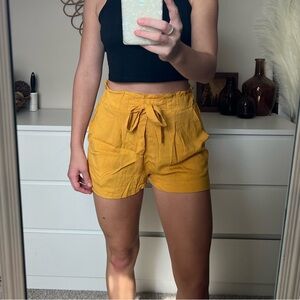 FLOWY HIGHWAISTED  SHORTS (size: women’s small)